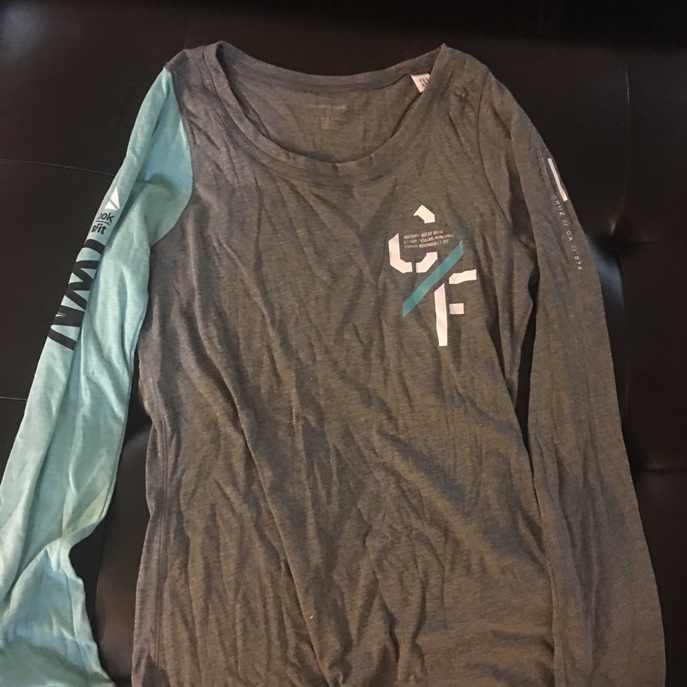 Long sleeve crossfit shirt